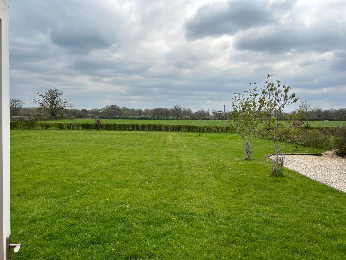Little Park Farm Queen Anne Farmhouse & Apartments Stratfield Mortimer Exterior foto